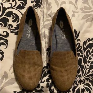 Like new. Dr Schools brown shoes size 8M